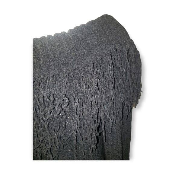 RUE 21 Black Off The Shoulder Fringe Trim Sweater Small - Picture 4 of 7